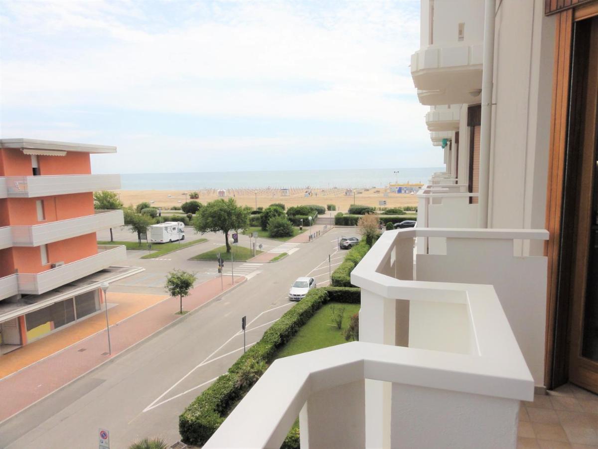 Corso - Appartamenti Bibione Bagian luar foto