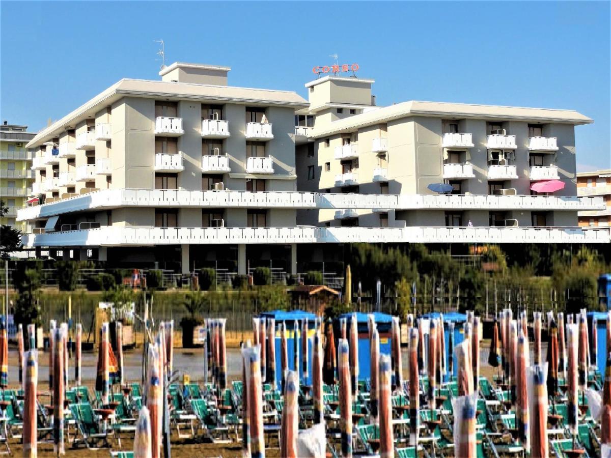 Corso - Appartamenti Bibione Bagian luar foto